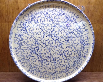 2506 RRP Pottery Co. Roseville Ohio 12 Inch Vintage Blue Sponge Pottery Stoneware Pizza Pan Pizza Stone - Great Condition