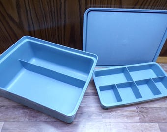 2509 Tupperware 9.25"x7"x3.5" Tall Divided Container Blue Tuppercraft 1579-4 Stow N Go Organizer with Insert & Lid - Good Condition