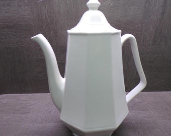 2608 White Octagonal Flat Panel Ironstone 10" Coffee / Teapot