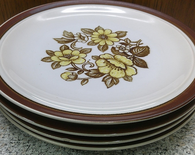 2407 Sierra Stoneware Blossoms 10.25" Dinner Plates Set of 4 Brown Rim Yellow & Brown Floral - Excellent Condition