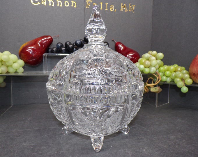 2310 Etched Floral 24% Lead Crystal Candy Dish w/ Steeple lid Footed 4 Lobe 6" Wide x 9" Tall - Great Condition