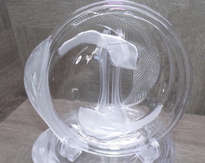 2603 Mikasa Crystal-Clear Studios Fragrance Plateau 1991 Vintage 7" Clear / Frosted Snack Plates Set of 4 - Good Condition Light Scratches