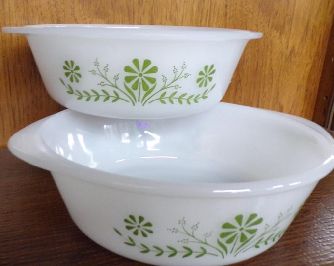 2507 Pair of Glassbake Vintage Green Primrose Milk Glass 10" x 9" J2600 Oval 1.5 Qt Casserole Dish - Pre-owned Great Condition