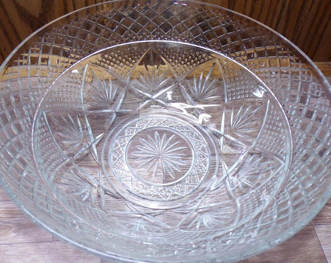 2511 Cristal D'Arques Paris Arcoroc Luminarc Vintage 10" Serving Bowl Made in France - Great Condition
