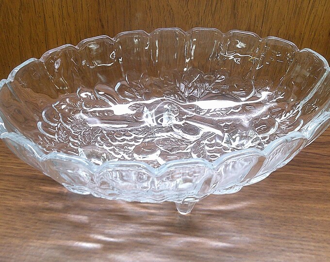 2505 Indiana Glass Footed 8" x 12" Vintage Clear Paneled Glass Embossed Oval Fruit Bowl Scalloped Edge - Great Condition