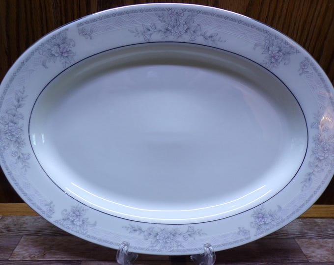 Sango China Majesty Romantica #8396 14" Oval Platter Lavender Grey Floral Made in Japan - Great Condition