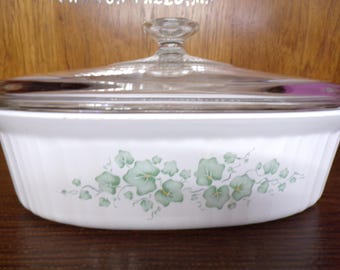 2508 Corning Callaway Green Ivy 2.8 Liter F-2-B Oval Casserole Dish w/ Clear Pyrex Cover 11" x 8.5" x 3" Deep - Great Condition