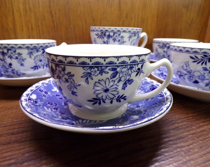 2506 Johnson Bros Devon Cottage 13 pc Set - 2009 Blue Floral (5) Cups & (8) 5.5" Bowl Saucers - Made in England - Great Condition