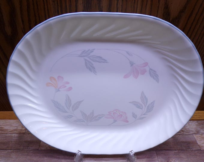 2509 Corelle Pink Trio Blossom Dinnerware 12" Oval Platter - Great Condition