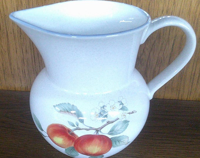 2501 Mikasa Savoir Vivre Luscious JJ017 7" 48oz Oven to Table Pitcher Vintage Fruit Pattern - Great Condition