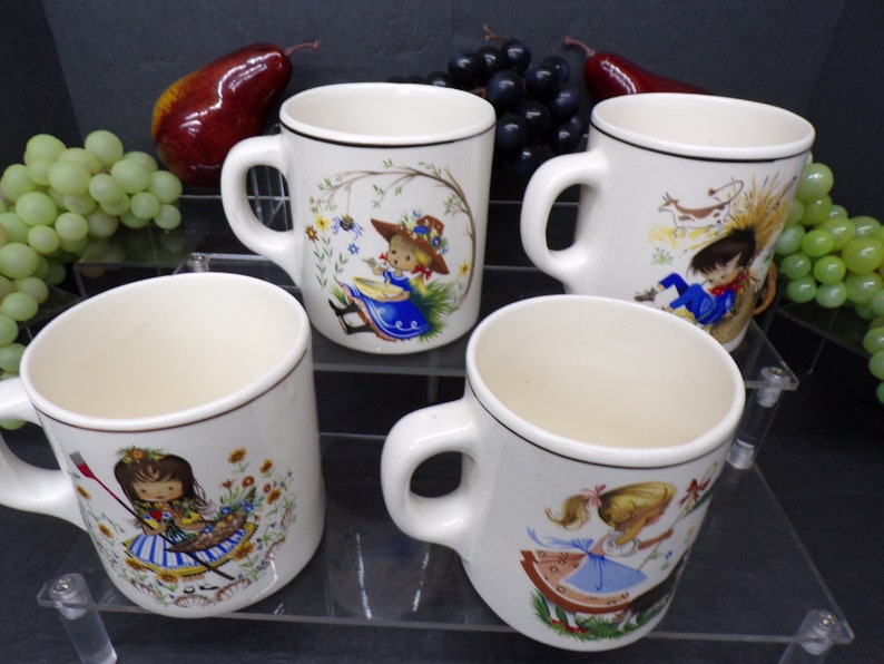 2305 Arklow Ireland Ceramic Children's Nursery Rhymes Mugs Vintage 1960