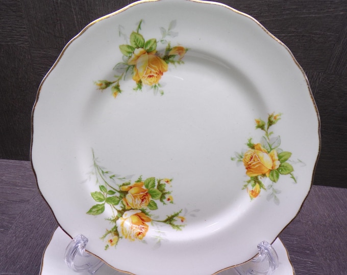 2605 Royal Albert Yellow Tea Rose 7.25" Salad / Snack Plates Set of 6