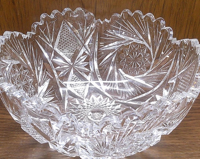 2407 Hobstar & Pinwheel Pattern Vintage 8" Heavy Lead Crystal Serving Bowl - Sawtooth Rim - Excellent Condition