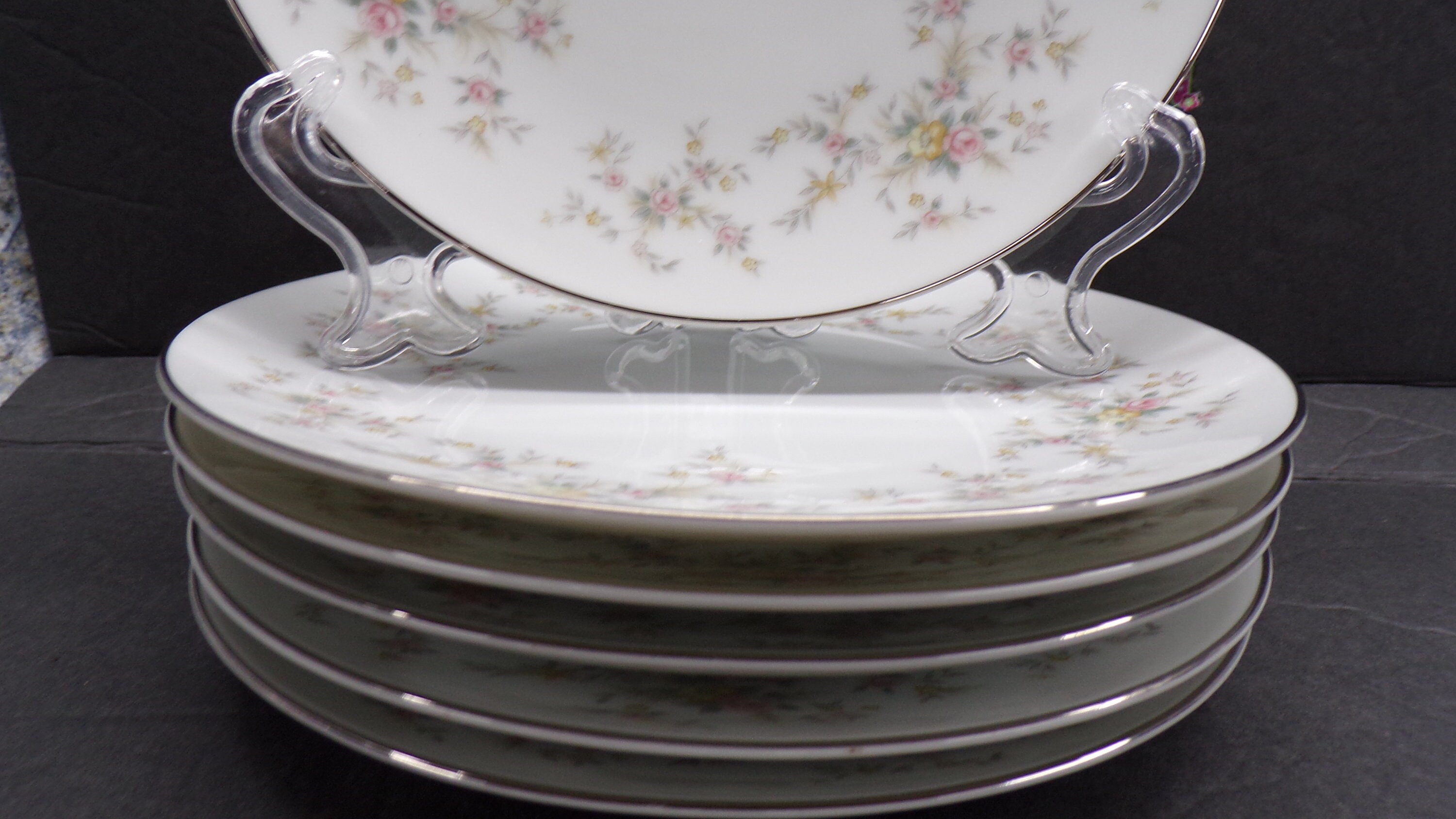 2212 Noritake Arlene #5802 Vintage Beautiful Fine China 8.25 2212 Noritake Arlene #5802 Vintage Beautiful Fine China 8.25