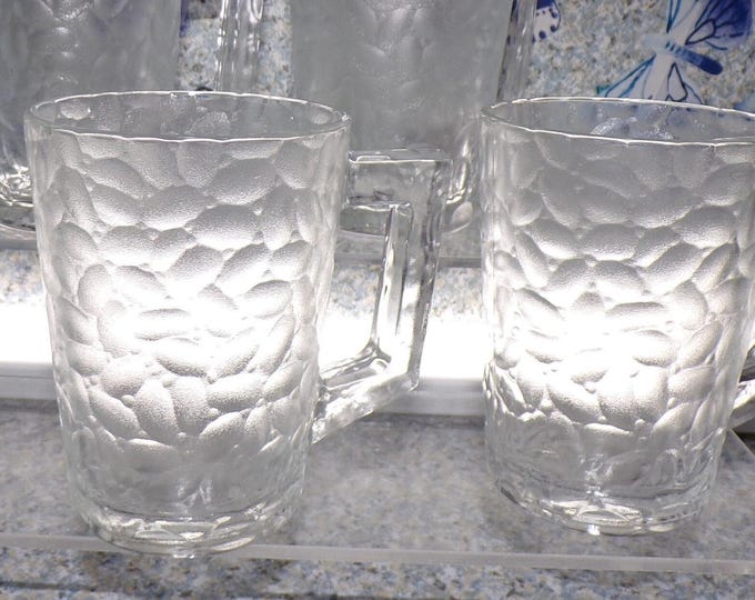 2206 Arcoroc Pebbled Glass Vintage 4.25" Coffee Mugs Set of 4 Cobblestone Texture Made in France - Great Condition