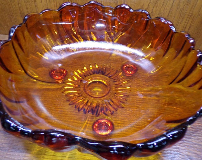 2507 Vintage Indiana Glass 12" Burnt Honey Amber Embossed Sunflower Shape 3 Footed Centerpiece Fruit Bowl - Good Condition