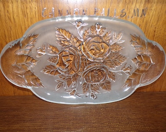 2507 KIG Glass Bella Flor Vintage Frosted Satin 15"x8" Serving Tray platter with Embossed Roses Made in Malaysia - Pre-owned Great Condition