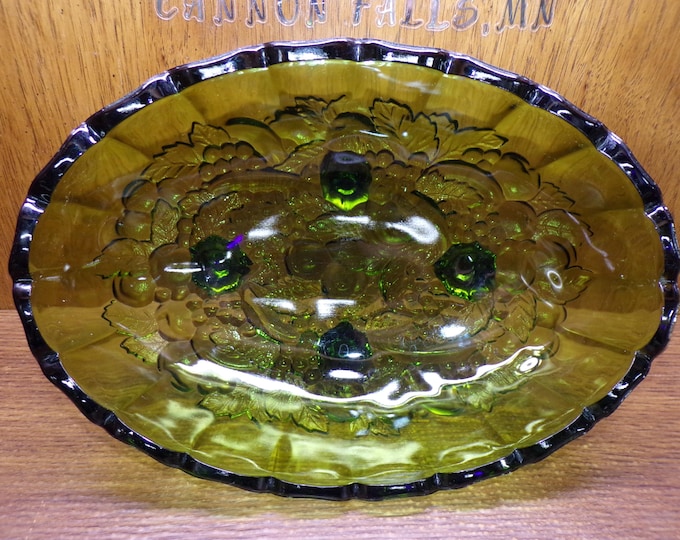2506 Indiana Glass Footed 8" x 12" Green Glass Embossed Fruit Oval Fruit Vintage Bowl w/ Scalloped Rim - Great Condition
