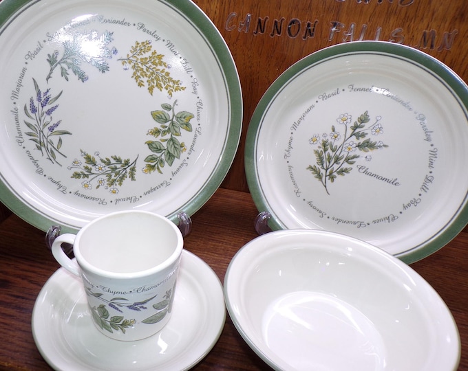 2505 Corelle Thymeless Herbs Green Rim Dinnerware - Good Condition Light Wear Choose From List: