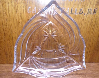 2507 Crystal Clear Industries Gabriella 9" triangular Crystal Bowl - Pre-owned Great Condition