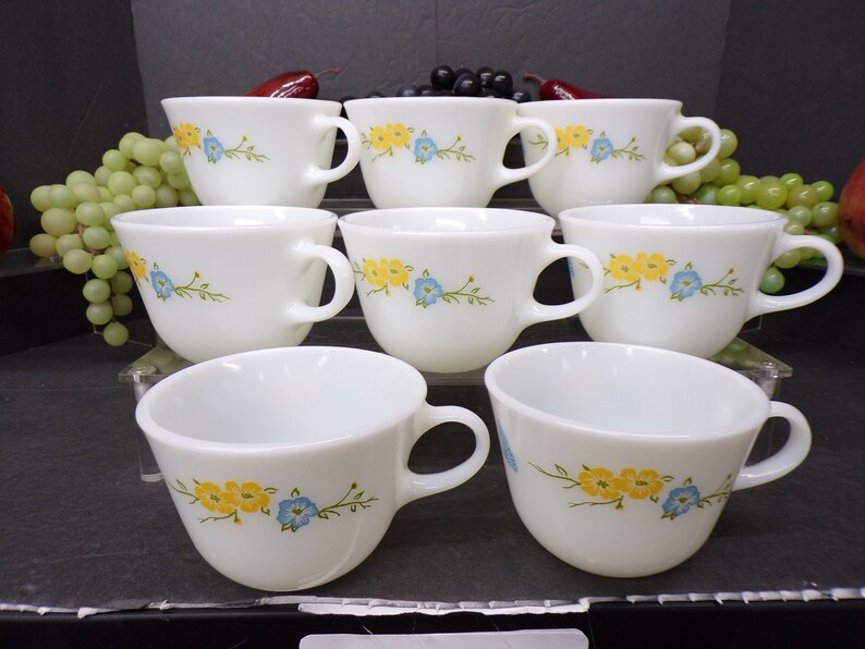 2308 Pyrex Flirtation Wildflowers & Butterflies Milk Glass 8 Oz Coffee