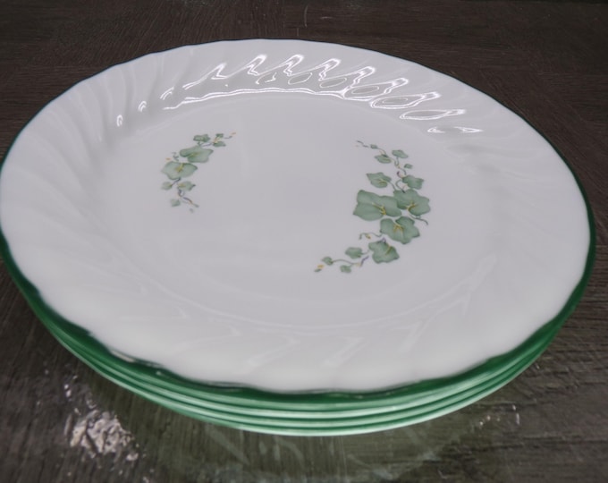 2602 Corelle Callaway Green Ivy Swirl Vintage 7.25" Dessert / Snack Plates Set of 4 - Great Condition Light Surface Scratches
