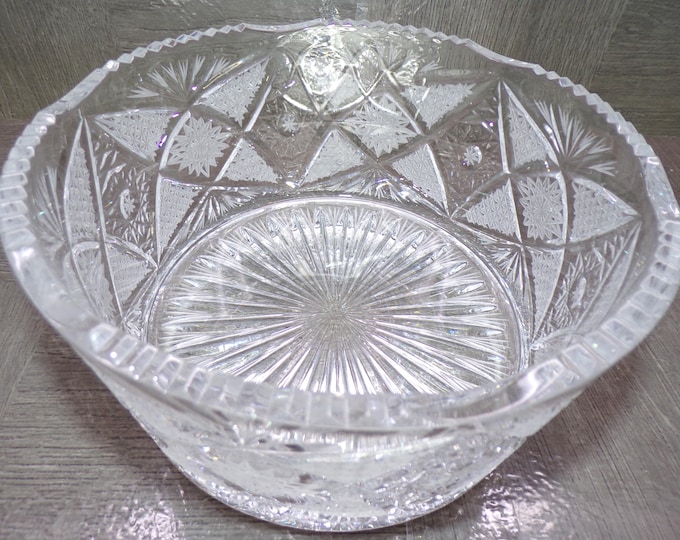 2602 American Brilliant Period Bohemian Crystal 7.5" Bowl - Hand-cut Geometric Motifs including Hobstars, Fans & Banded Miters - Great Cond.