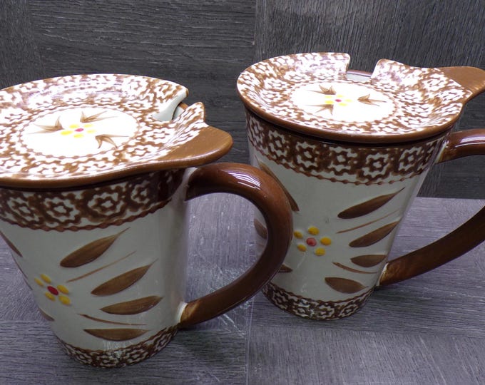 2605 Temptations by Tara Old World Vivid Brown 14 oz Lidded Mugs Set of 2