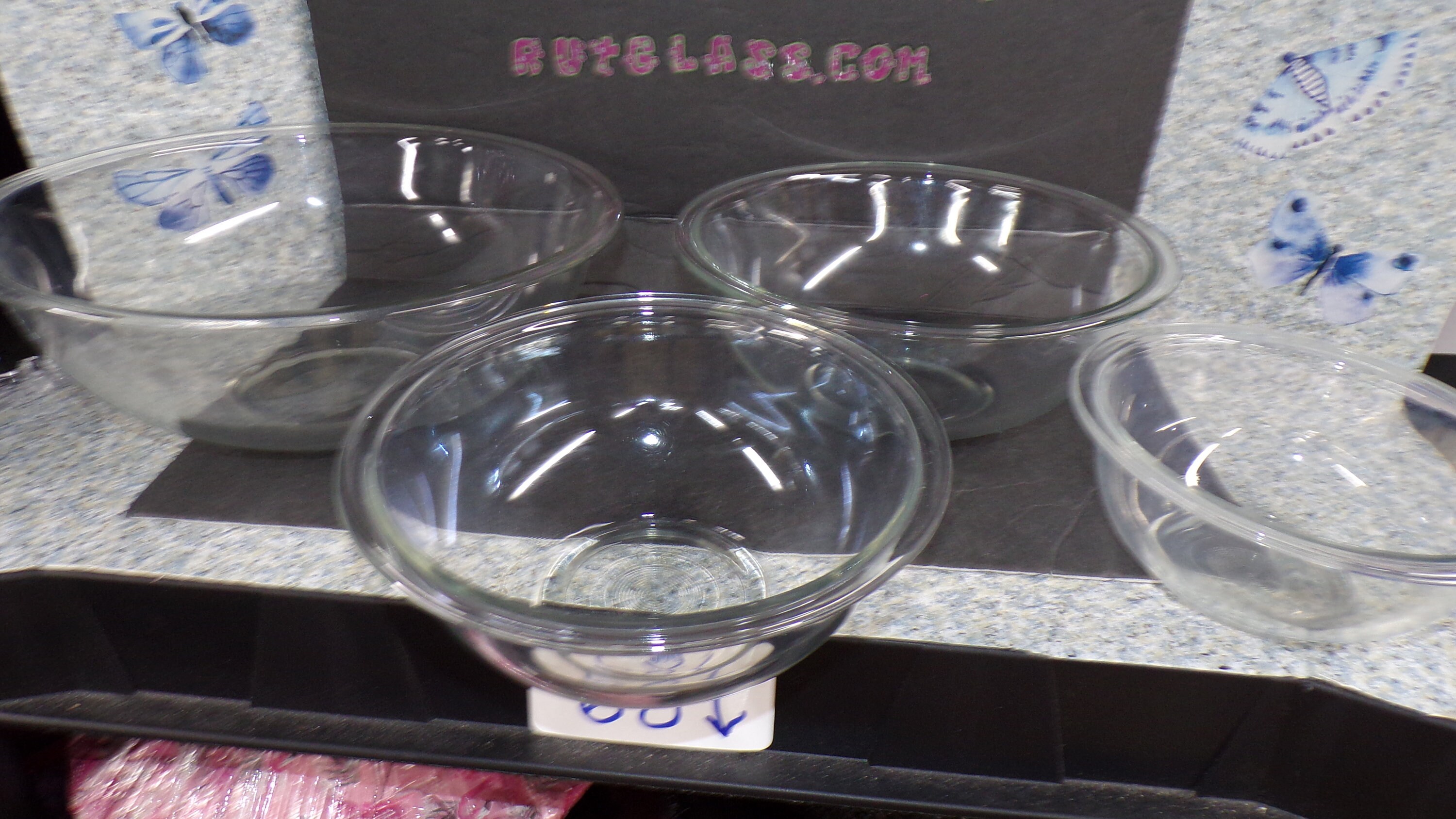 Pyrex 323 1.5qt and 325 2.5qt Glass Mixing Bowls - 2-Pack