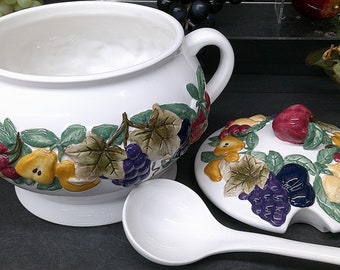 2403 Fruit Patterned Double Handle 9" x 9" Soup Tureen 3 pc Set - Made Exclusively for Linens N Things - Excellent Condition