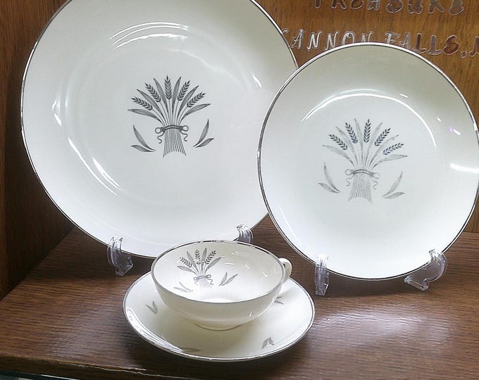 2501 Franciscan China Regency California USA 13 pc Set Wheat Pattern with Platinum Rim - Some wear on Rims & Light Scratches List in Desc.