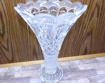 2509 Shannon Cut Lead Crystal Designs of Ireland Vintage Large 14" Floral Trumpet Vase - Great Condition