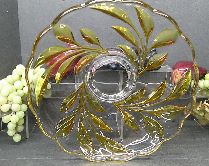2312 Indiana glass Torte Plate, low cake stand w/ center foot, Yellow Gold willow pattern Scalloped Rim Vintage - Great Condition