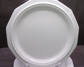 2609 Pfaltzgraff Heritage White Octagon 10.5" Dinner Plates Set of 4