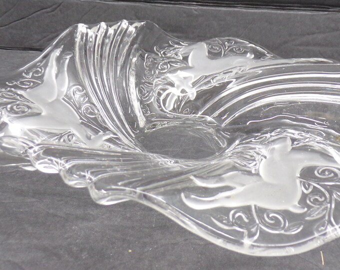 2211 Mikasa Holiday Reindeer Vintage 9" Bon Bon Plate SA 947/220 Decorative Christmas Dish Frosted Reindeer - No Chips or Cracks