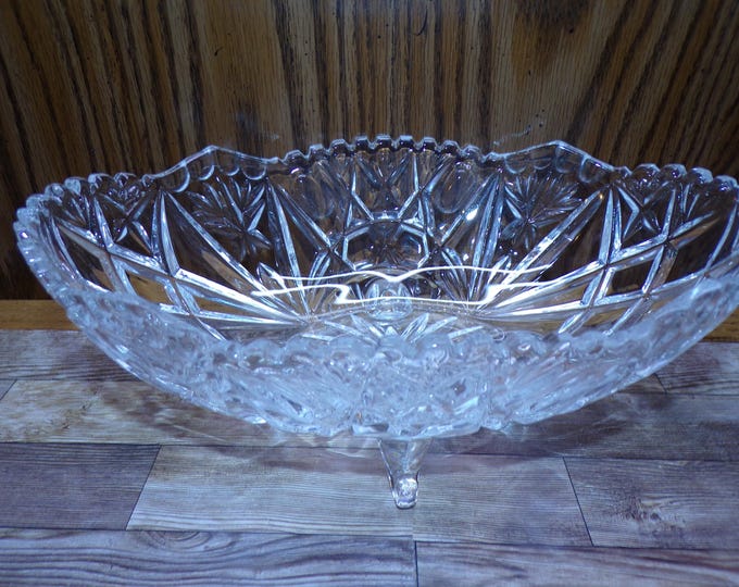 2508 Oval Clear Glass Bowl Beautiful Vintage 10" x 6.5" Footed - Great Condition