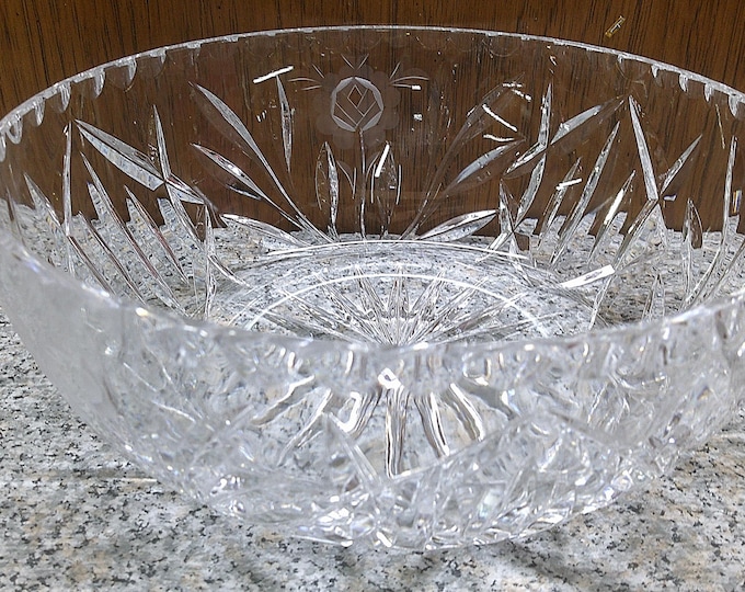 2408 Lead Crystal Bowl - Beautiful Vintage 8.5" Bowl w/ Etched Flowers & Beveled Rim - Great Condition No Chips or Cracks