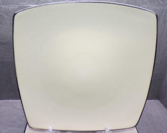2609 Gibson Elite Soho Lounge Stoneware 10.5" Square Beige Dinner Plates Set of 4