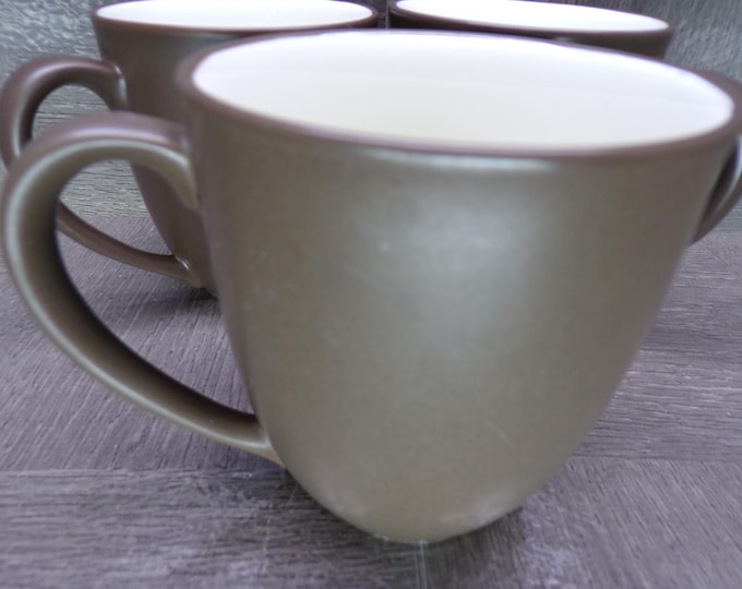 2602 Noritake Stoneware Colorwave #8046 Chocolate 4" 11 oz Mugs Set of 4 White Interior - Great Condition