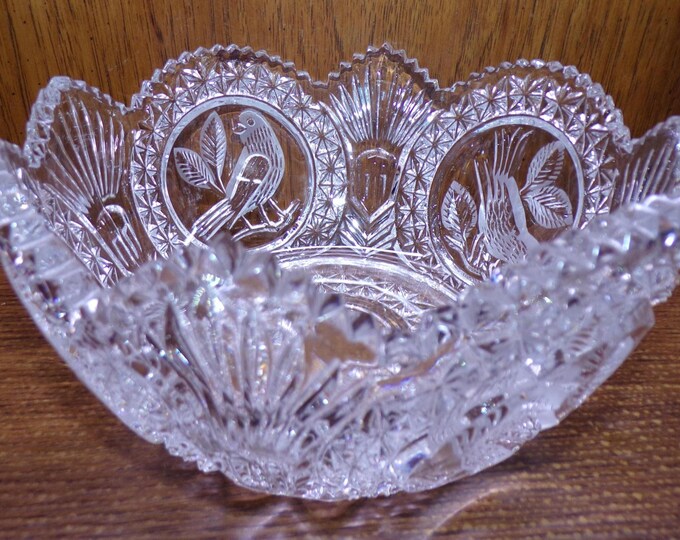 2507 Hofbauer Byrdes (birds) 24% Lead Crystal 8.5" Vintage Bowl Scalloped Sawtooth Rim w/ Etched Birds 4" Deep - Great Condition