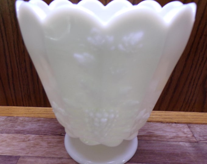2509 Westmoreland Milk Glass Vintage Footedn 6.75" Paneled Grape & Leaf Jardiniere Planter - Good Condition Tiny Stain Inside