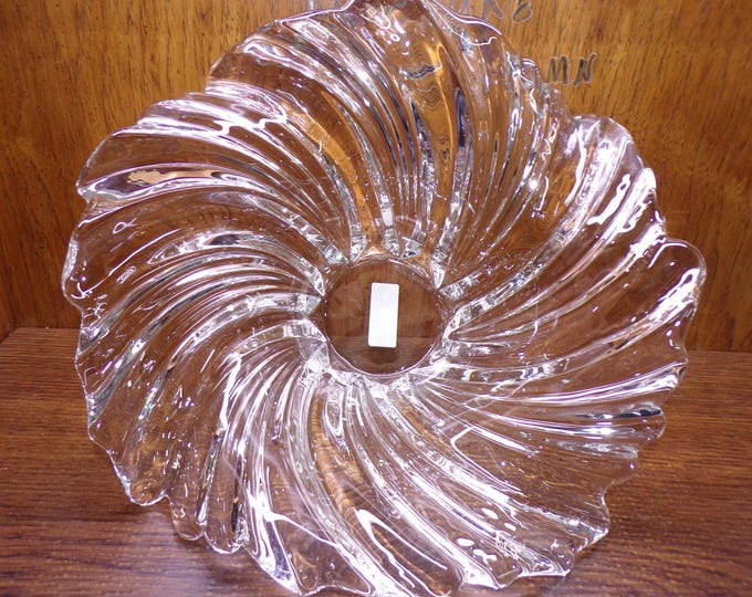 2507 Mikasa Original Walther-Glas Belle Epoque 14" Beautiful Wavy Crystal Vintage Center piece Bowl - Pre-owned Great Condition