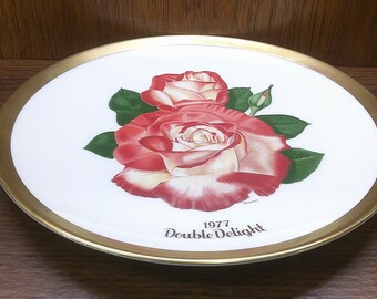 2410 Gorham Double Delight 10.75" Mauve Rose Collector Plate w/Gold Rim Vintage 1977 - Great Condition