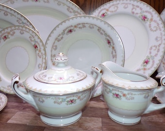 2509 Aladdin Sussex Vintage Imported Fine China Dinnerware Gold Rim Made in Japan - Great Condition - Choose From List: