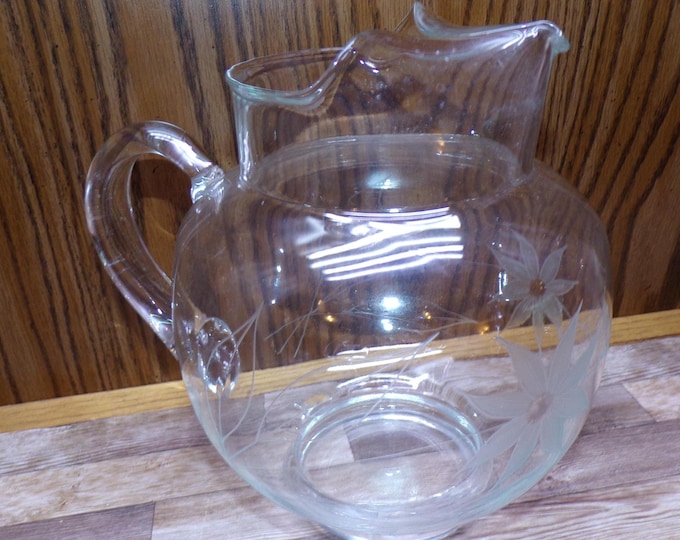 2508 Hand-Crafted Blown Etched Clear Glass Drink Pitcher Vintage 9" Tall x 7" Wide - Great Condition