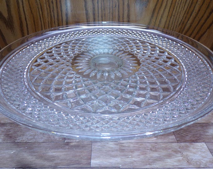 2511 Anchor Hocking Wexford Vintage 12" Footed Cake Plate Platter 4.5" Tall - Great Condition