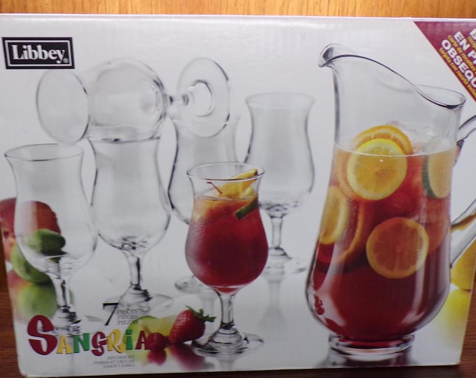 2503 Libbey Glass "Sangria" 7 pc Drink Set - 11" 76 oz Pitcher and (6) 7" 10.5 oz Footed Glasses - Clear Glass - New in Box - Made in USA