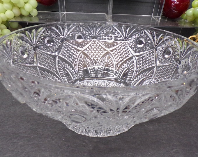 2311 Hobstar & Diamond Pattern Vintage 10" 24% Lead Crystal Serving Bowl - Couple Scratches in Bottom - No Chips or Cracks