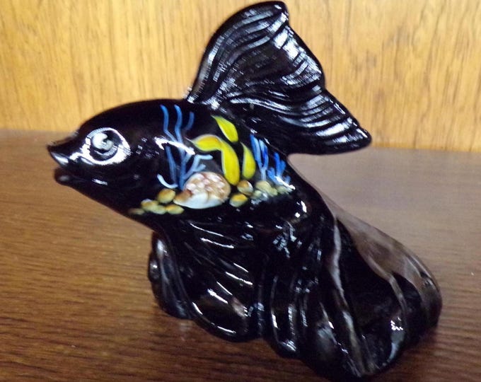 2501 Fenton Black Glass 5" Koi Fish / Goldfish Hand-Painted "Paradise" Underwater Scene Fenton Stamp - Great Condition