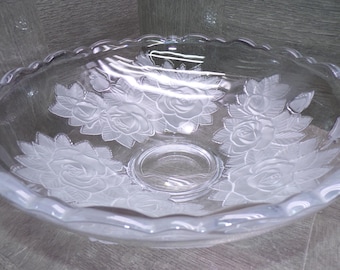 2609 Mikasa Winter Rose 12" Vintage Clear Glass Centerpiece Serving Bowl